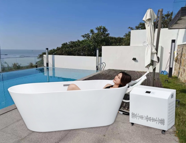 acrylic tub 02 real