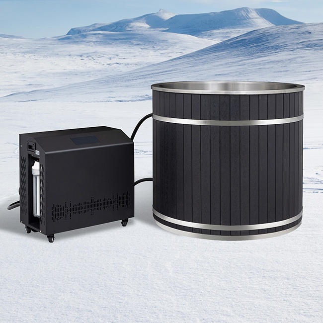 wooden tub 03 with chiller